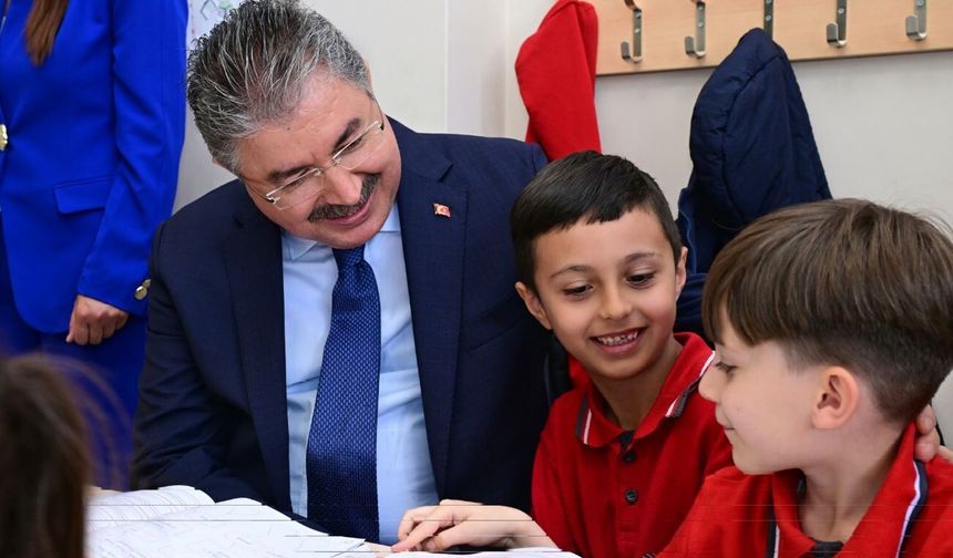 Bakanlık 10 Kasım'da Ara Tatil Yapmayacak
