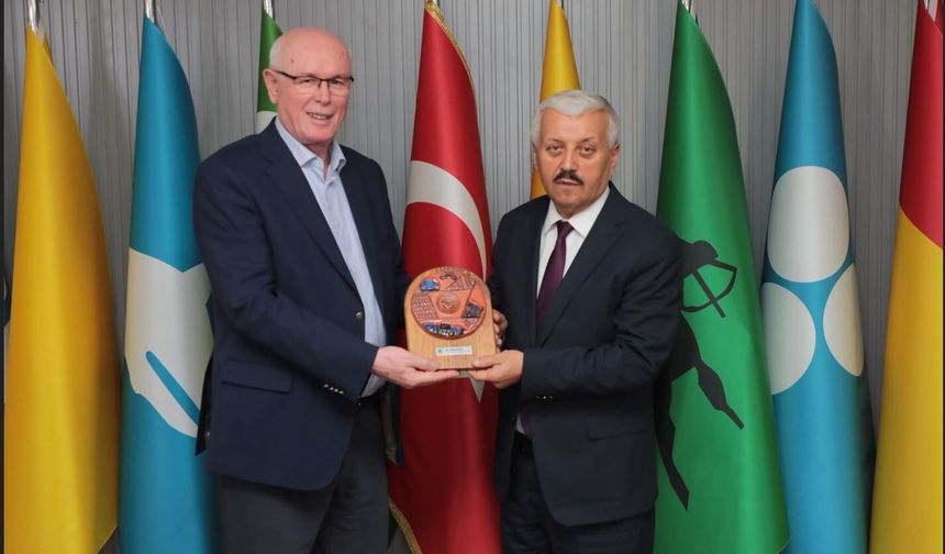Kazım Kurt’tan Karamanlı’ya “Hayırlı Olsun” Ziyareti