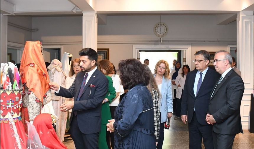 Genel Müdür Topoğlu Eskişehir Olgunlaşma Enstitüsü'nde Sergi Açtı