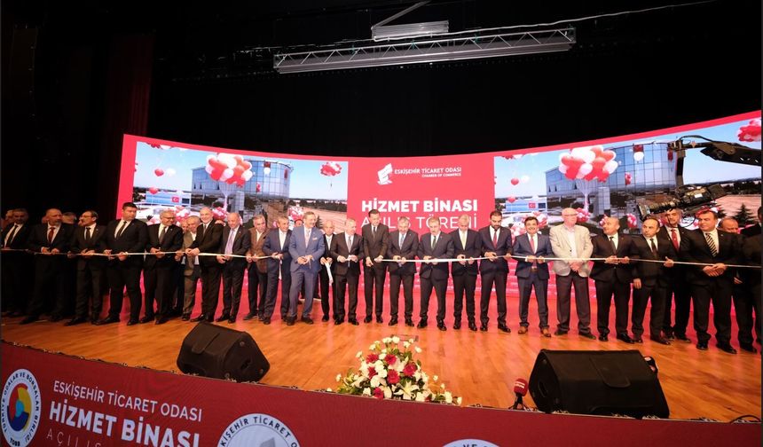 ETO'nun Yeni Hizmet Binasına Görkemli Açılış