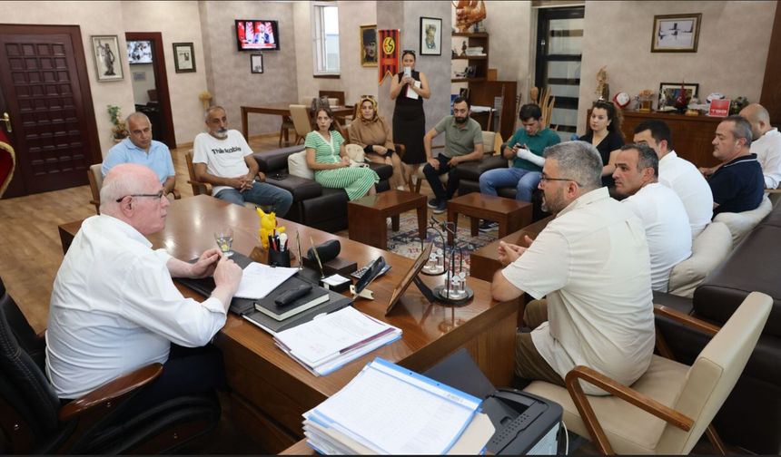 Başkan Kazım Kurt Kocakır TOKİ Hak Sahiplerini Dinledi