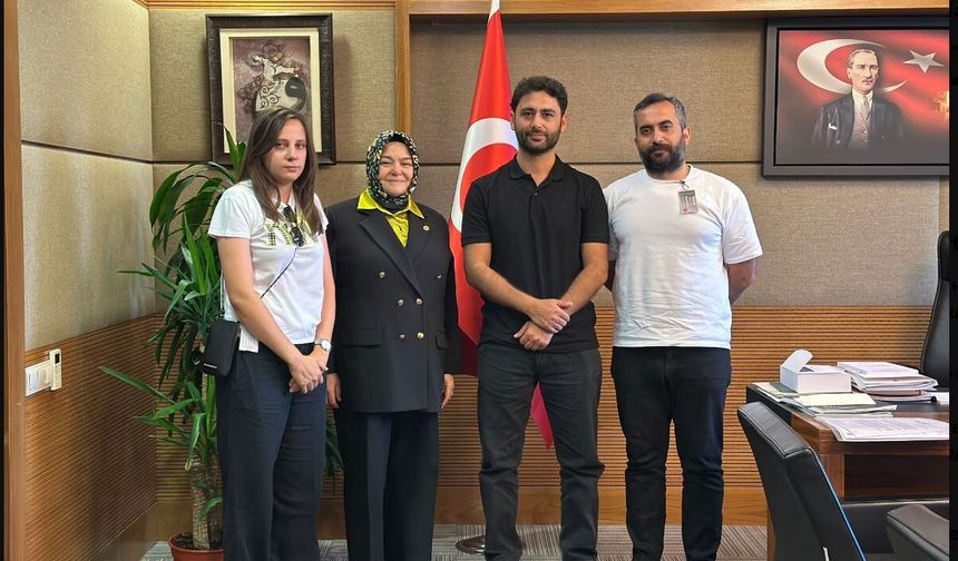 Özel Sektör Öğretmenlerinden Ayşen Gürcan'a Ziyaret