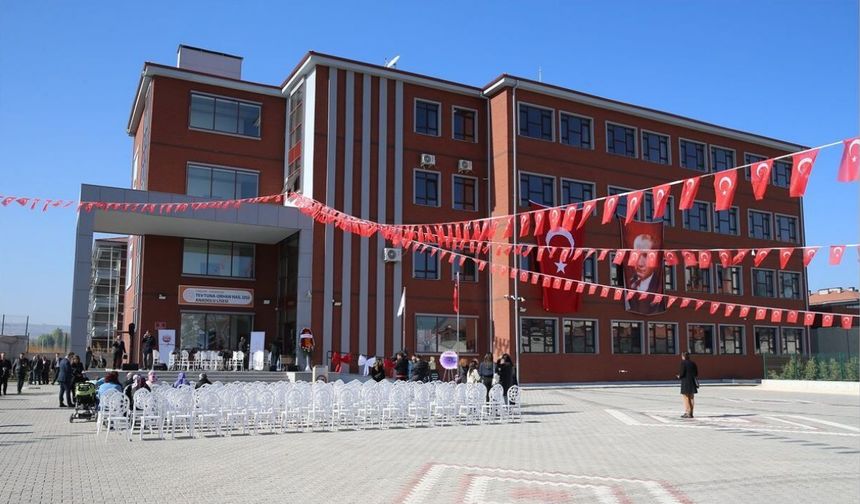 TEV Tuna-Orhan Nail İzgi Anadolu Lisesinden Uluslararası Büyük Başarı