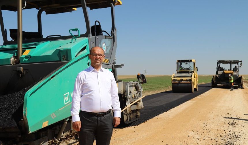 Yenikent–Yazıdere Yolunda Yenileme Çalışmaları Sürüyor