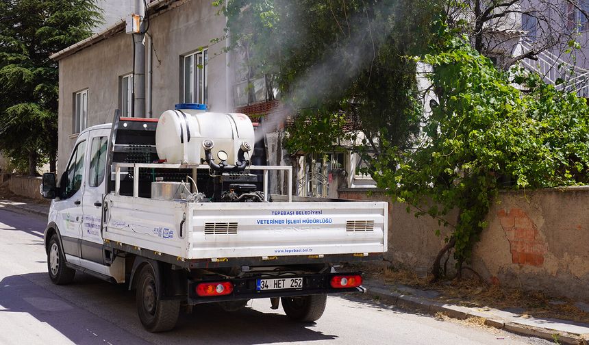 Tepebaşı'nda Ulv İlaçlama Çalışmaları Aralıksız Sürüyor