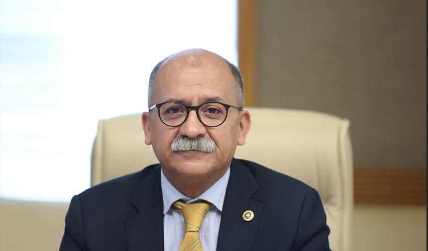 Arslan; "Dede Korkut Parkı Kimin?"