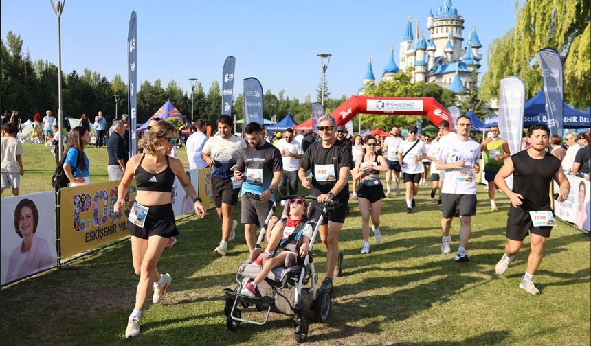 Eskişehir’de ETİ Lifalif Uluslararası Yarı Maraton Heyecanı