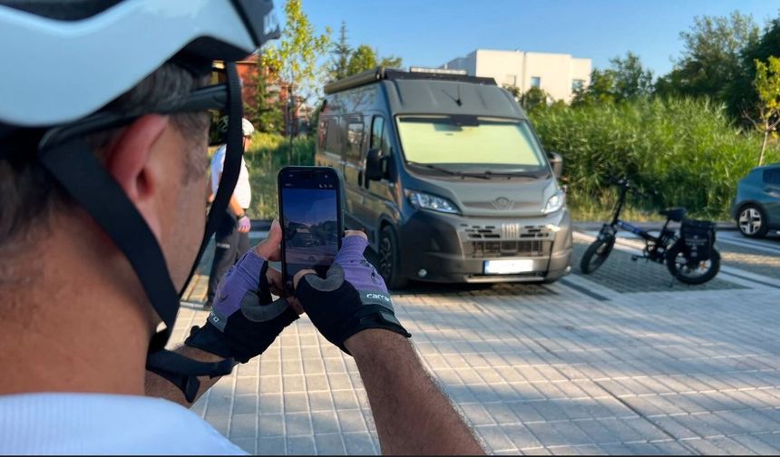 Bisikletli Zabıta Ekiplerinden Kanlıkavak Parkı'nda Sıkı Denetim