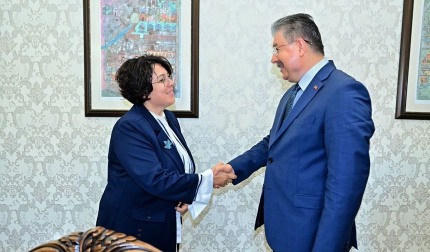 ESOGÜ'nün Yeni Rektörü Vali Yılmaz'ı Ziyaret Etti