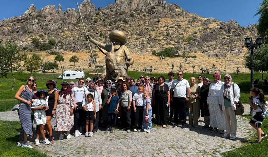 Kadınlar Eskişehir’in Tarihi Ve Kültürel Zenginliklerini Keşfediyor