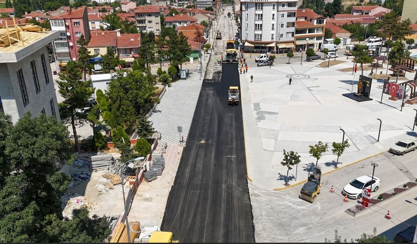 Büyükşehirden İnönü’ye Sıcak Asfalt