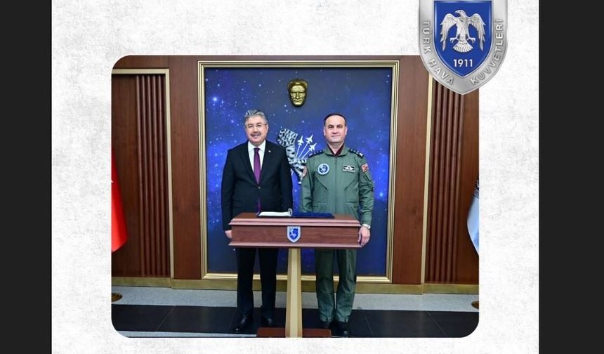 Vali Yılmaz Yeni Hava Kuvvetleri Komutanını Tebrik Etti