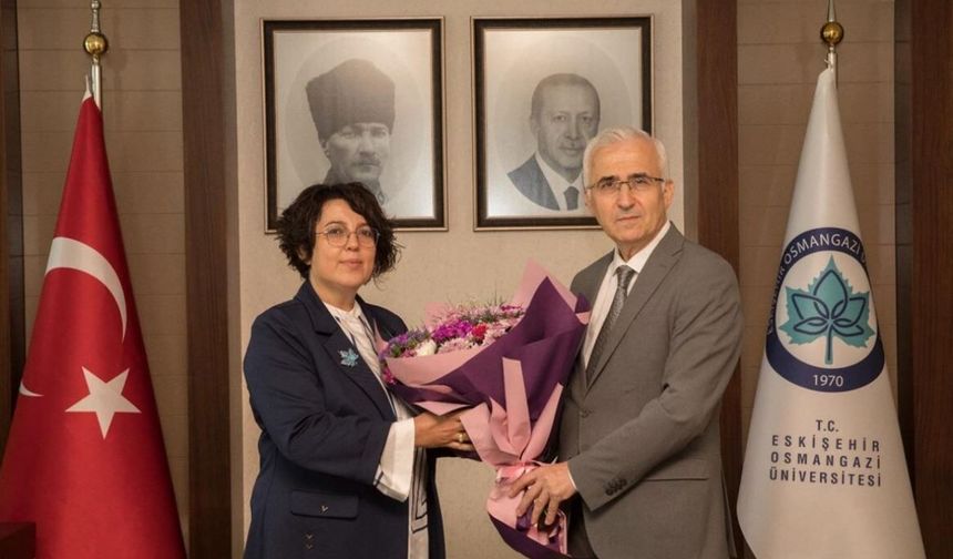 ESOGÜ'de Emine Gümüşsoy Rektörlük Koltuğuna Oturdu