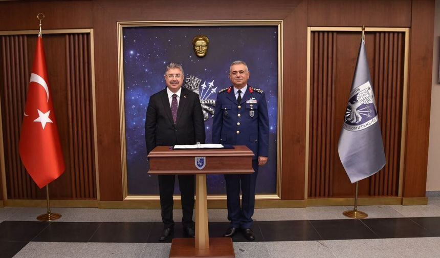 Vali Yılmaz'dan  Hava Orgeneral Gür’e İadeiziyaret