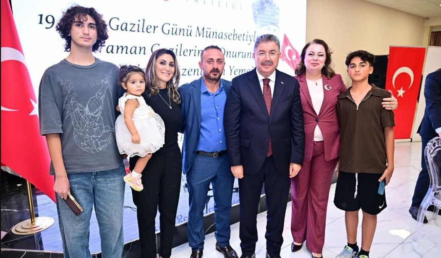 Vali Yılmaz'dan Gaziler Onuruna Yemek