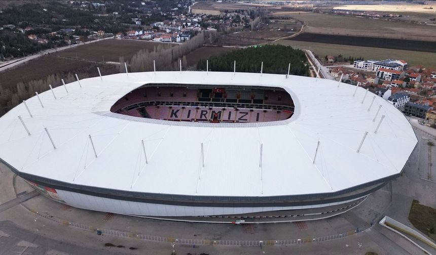 Başkan Albayrak: “Eskişehirspor’un Şanlı Ruhu Bu Modern Yuvada Yaşatılıyor”