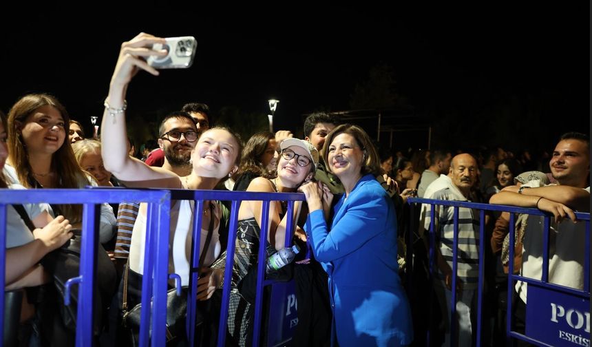 Porsuk Akıyor Eskişehir’de Festival Heyecanı Devam Ediyor