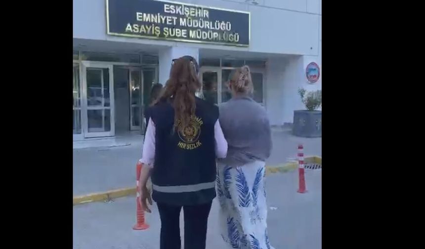 3 Kadın Hırsız 280 Bin Liralık Ziynet Eşyası Çaldı