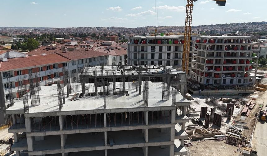 Gündoğdu 2. Etap B Projesi’nde Kentsel Dönüşüm Çalışmaları Tüm Hızıyla Sürüyor