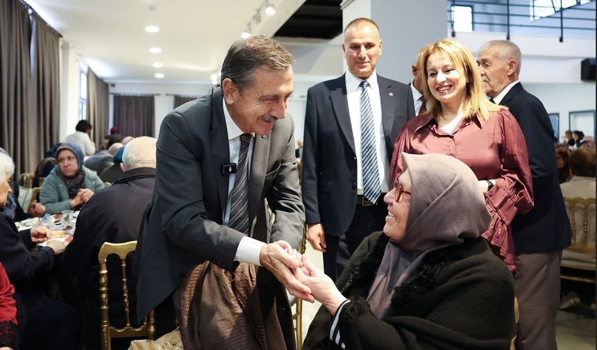 Başkan Ataç Gazi Ve Şehit Yakınlarıyla Aynı Sofrada Buluştu
