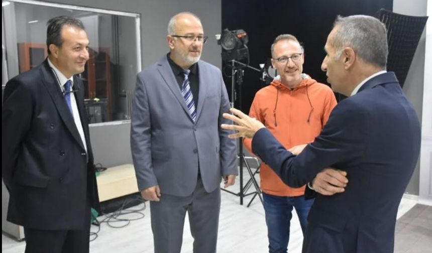 Barış Hancı’dan Türk Telekom Mesleki ve Teknik Anadolu Lisesine Ziyaret