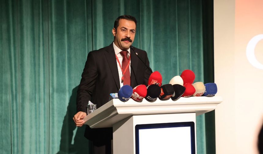 YENİ Parti'de İl Başkanı Talat Yalaz