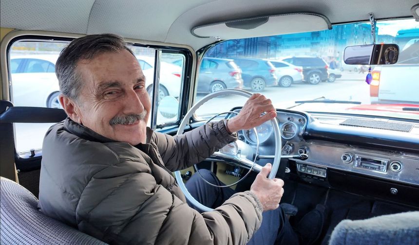 Başkan Ataç Klasik Aracıyla Coşkuya Ortak Oldu