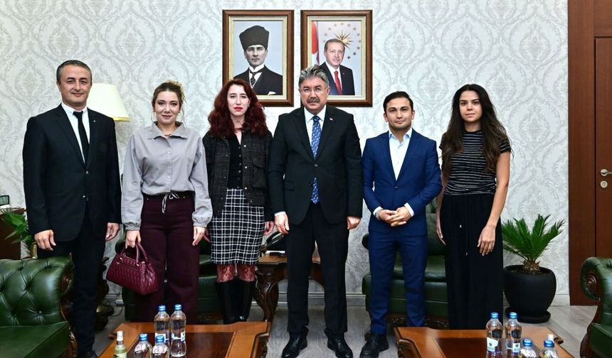Neşeli Hayatlar'dan Vali Yılmaz'a Ziyaret