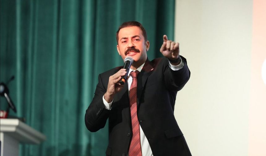 YENİ Parti'de Talat Yalaz 7904 Oyla Başkan Seçildi