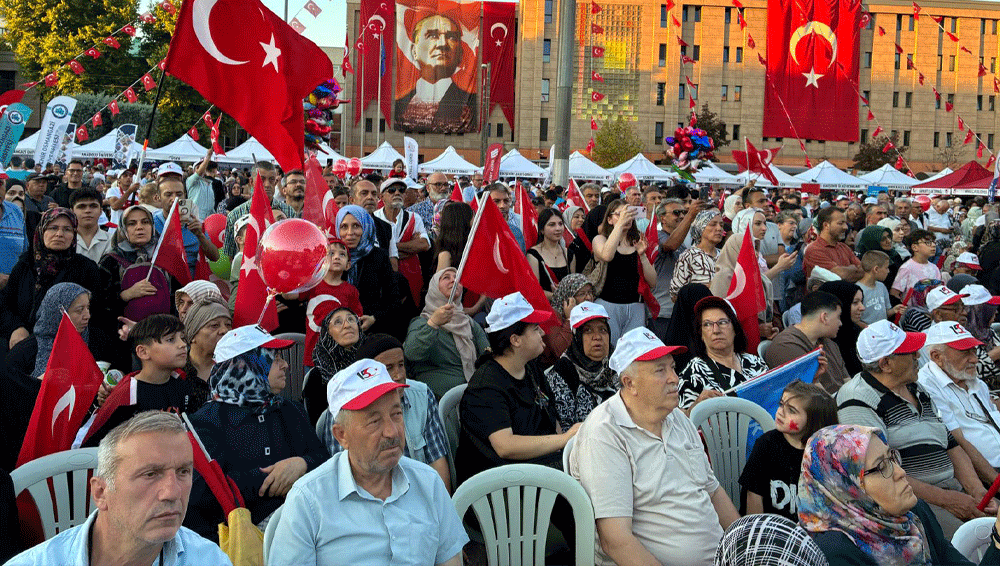 Eskişehirliler 15 Temmuz’da tek yürek oldu