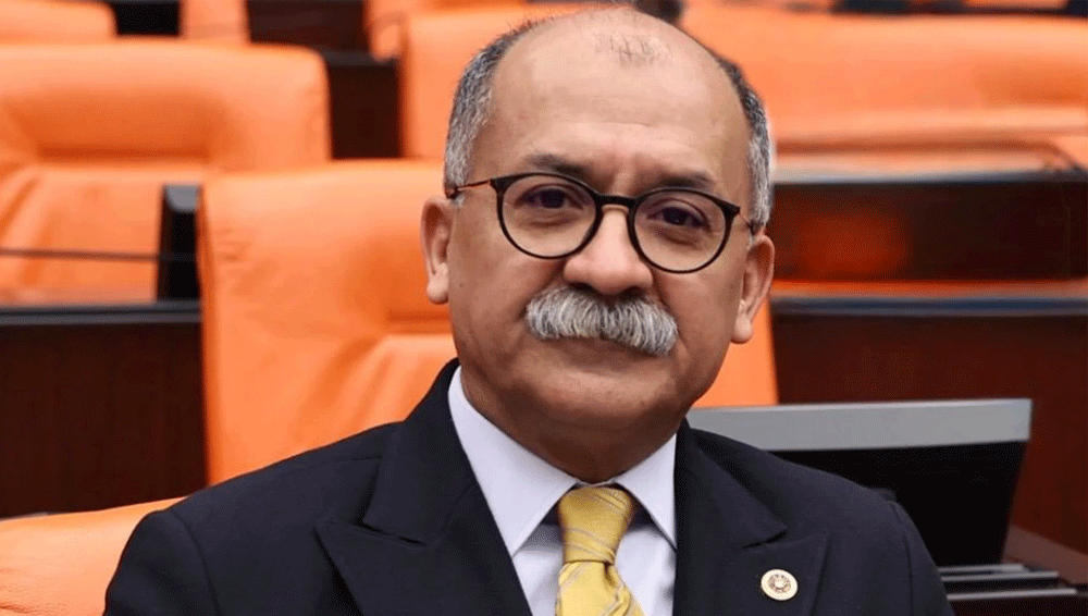 CHP’de görevden almalara milletvekili Arslan’dan tepki