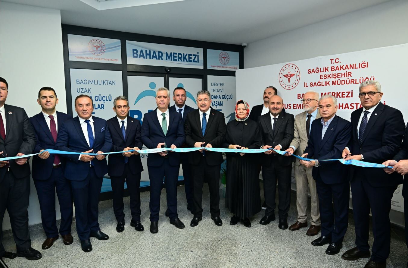 Yunus Emre Devlet Hastanesi'ne 'BAHAR' Geldi