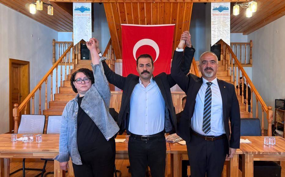 YENİ Parti Seyitgazi'nin Yeni Başkanı Ahmet Ülker
