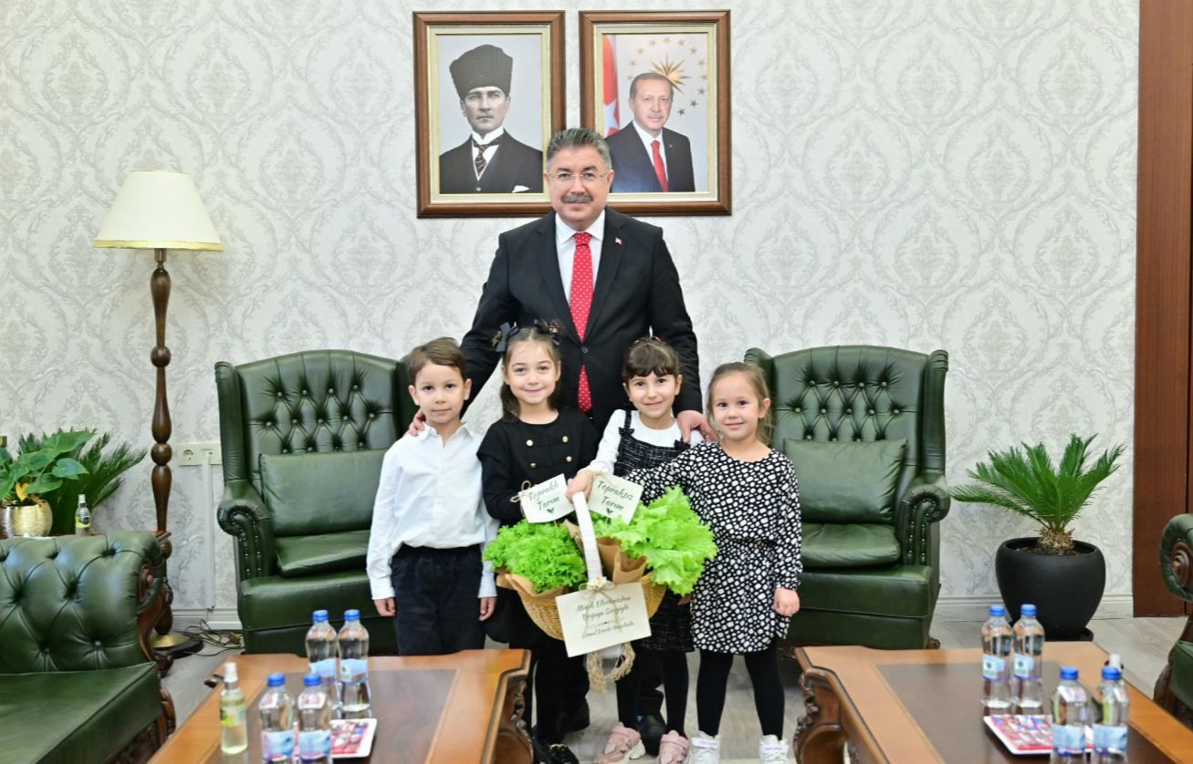 Çevre Bilinci Küçük Yaşlarda Kazanılmalı