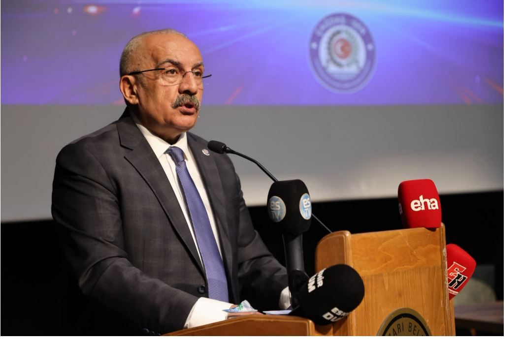 "Sendika Koltuk Makamı Değil İşçinin Hizmet Kademesidir"